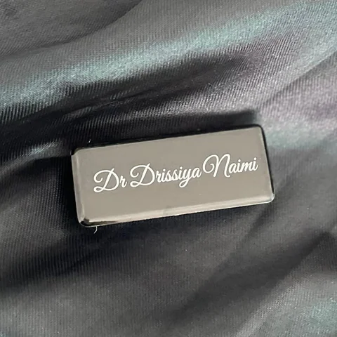 Badge Professionnel Personnalisable – cadeau personnalisé personnalisé au Maroc | Giftshouse
