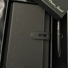 Coffret Carnet & Stylo Personnalisé – Élégance Noire vue 4