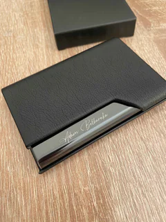 Porte-cartes noir élégant personnalisé vue 3