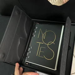 Signature Élégante Noir – Coffret carnet & stylo personnalisés vue 3