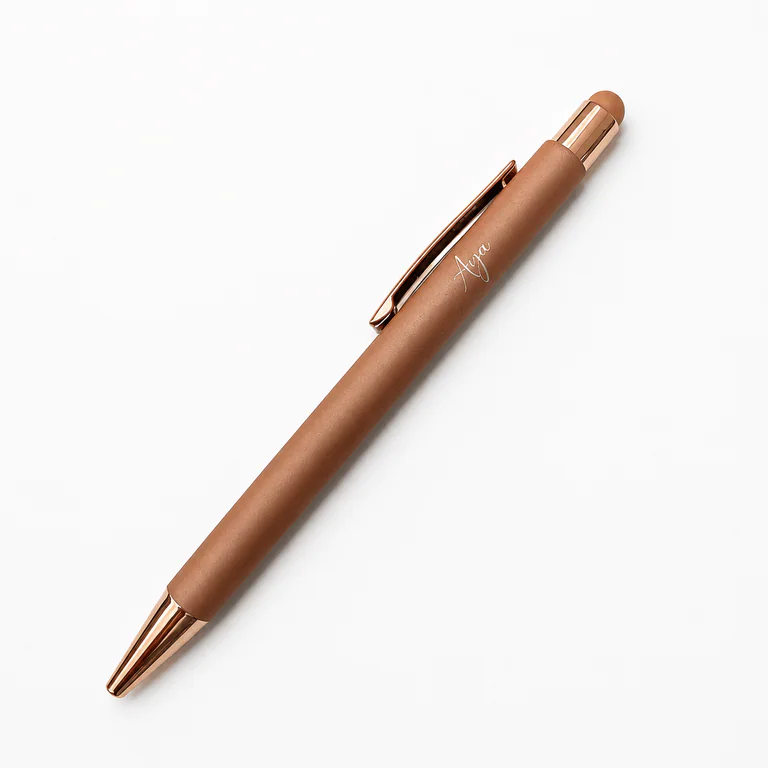Stylo Élégant Marron Gravé – Finition Dorée – cadeau personnalisé personnalisé au Maroc | Giftshouse